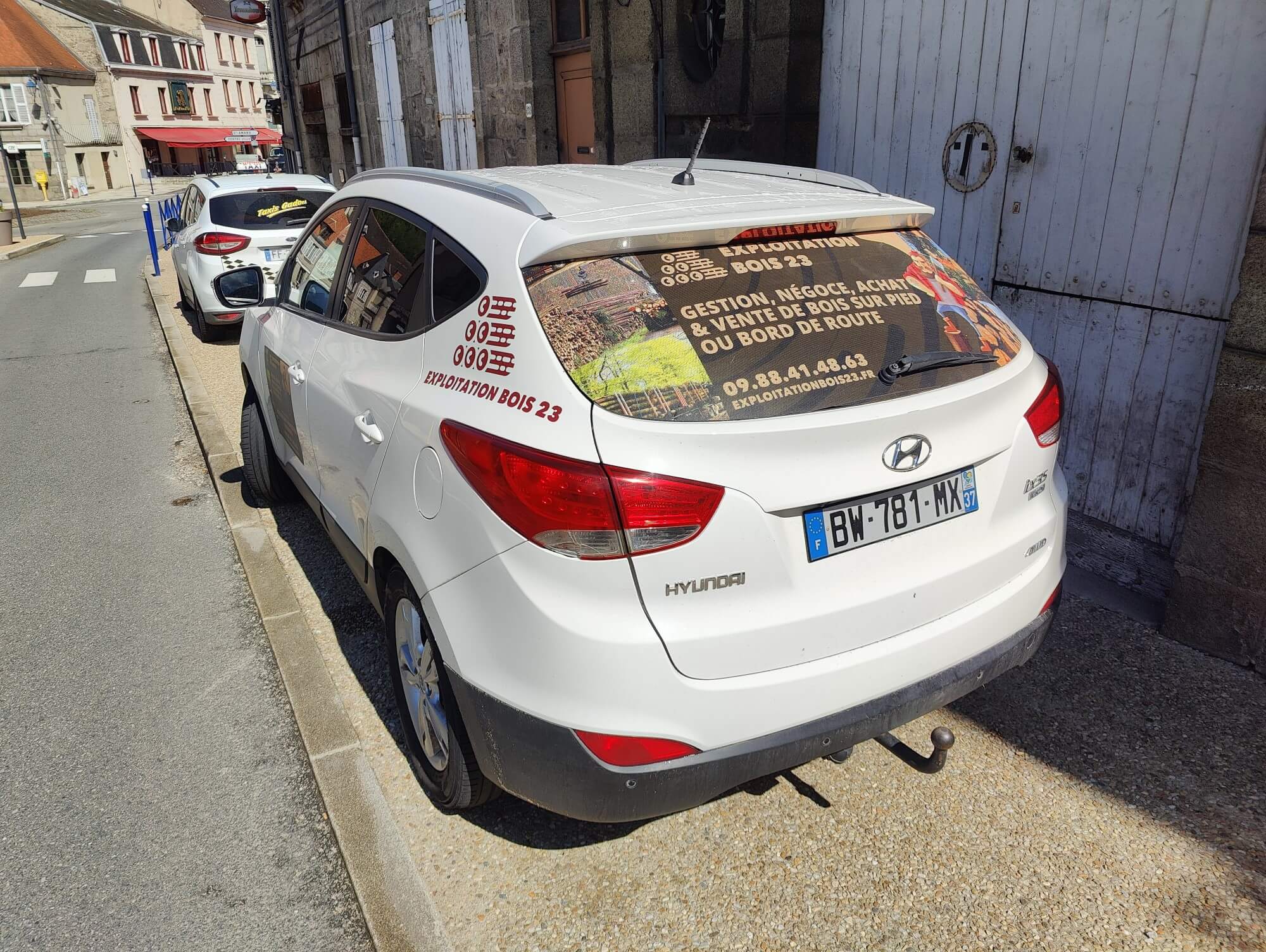 flocage de la lunette arrière d'un véhicule